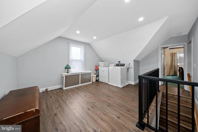 910 MARION AVE, Wilmington, DE 19809