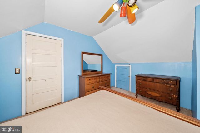 910 MARION AVE, Wilmington, DE 19809