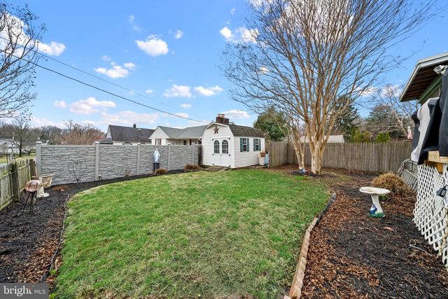 910 MARION AVE, Wilmington, DE 19809