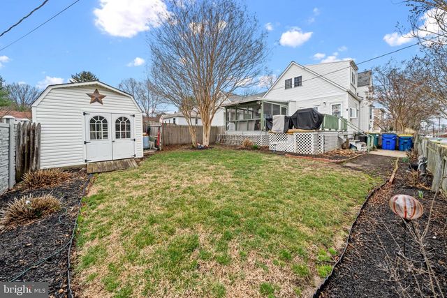 910 MARION AVE, Wilmington, DE 19809