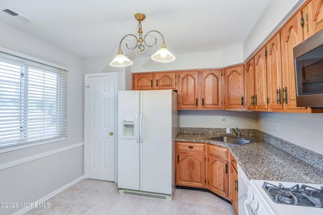 3 Rutland Lane I, Monroe, NJ 08831