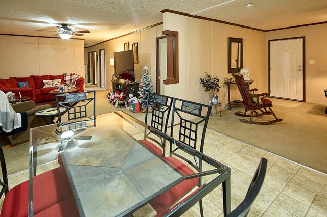 374 Sunnybrook Drive, Hurricane, WV 25526