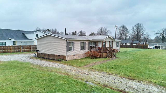 374 Sunnybrook Drive, Hurricane, WV 25526