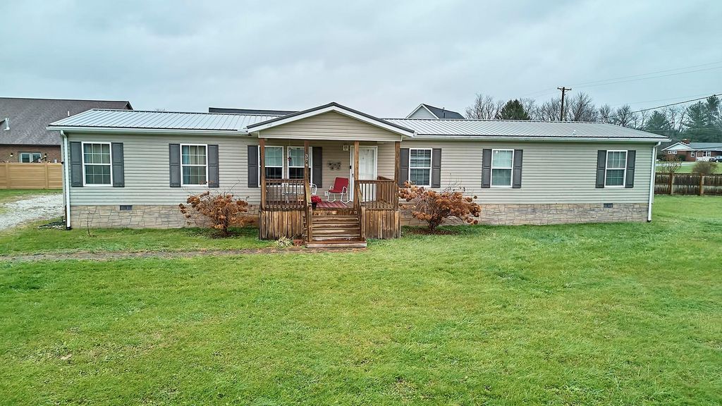374 Sunnybrook Drive, Hurricane, WV 25526