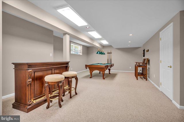 68 HILLSIDE LN, Mount Laurel, NJ 08054