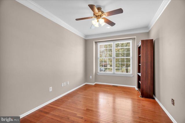 68 HILLSIDE LN, Mount Laurel, NJ 08054