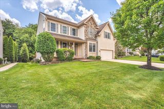 68 HILLSIDE LN, Mount Laurel, NJ 08054