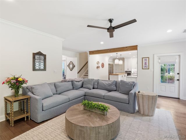 632 Horseshoe Curve, Pike Road, AL 36064