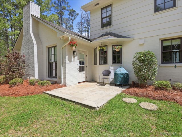 632 Horseshoe Curve, Pike Road, AL 36064