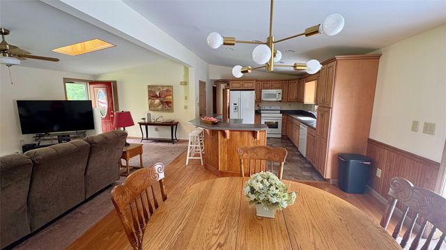 105 White Sulphur Road, Swan Lake, NY 12783