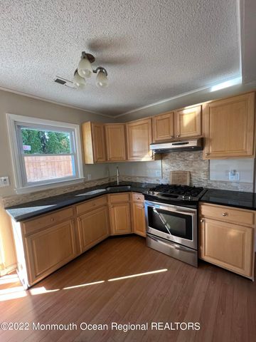451 Harnell Avenue, Oakhurst, NJ 07755