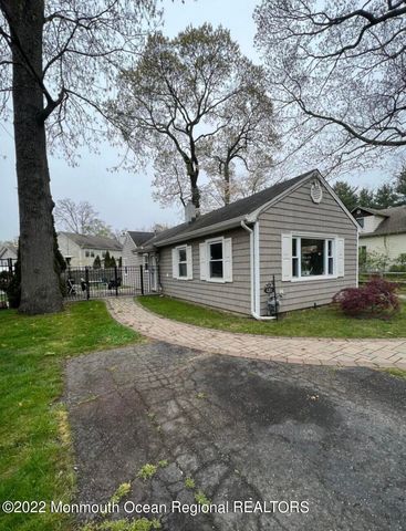 451 Harnell Avenue, Oakhurst, NJ 07755