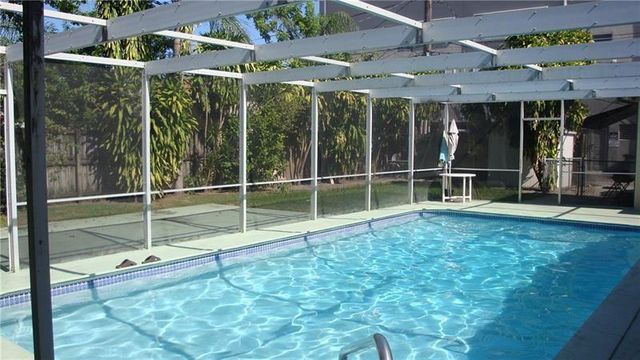 1201 S 19th Avenue 2, Hollywood, FL 33020