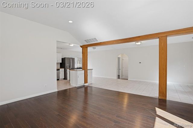 12913 9 Mile Road, South Lyon, MI 48178