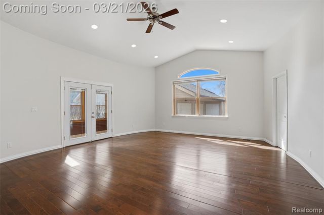 12913 9 Mile Road, South Lyon, MI 48178