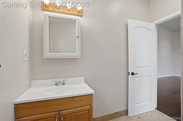 12913 9 Mile Road, South Lyon, MI 48178