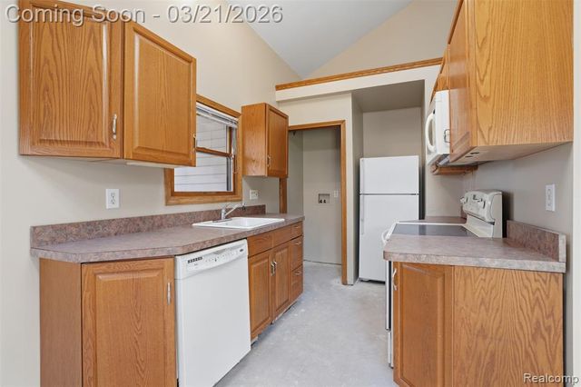 12913 9 Mile Road, South Lyon, MI 48178