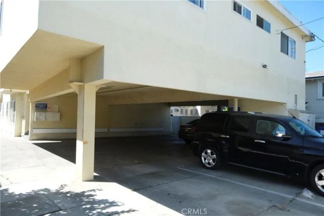 4553 W 17th, Los Angeles, CA 90019