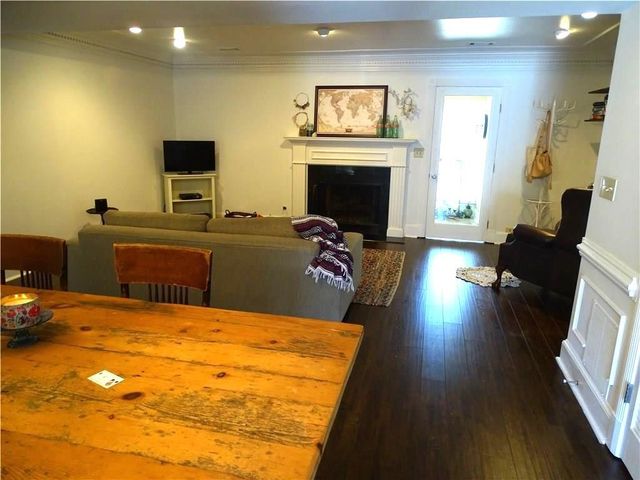 410 Forestgate Court, Atlanta, GA 30350