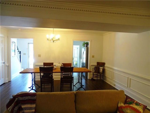 410 Forestgate Court, Atlanta, GA 30350