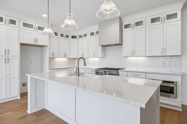 6223 Cedar Brooke Lane, Spring Hill, TN 37174