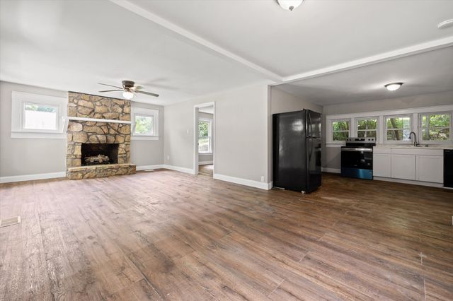 215 Glendale Drive, Chattanooga, TN 37405