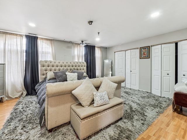 665 Cindy Lane, Wheeling, IL 60090