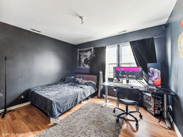 665 Cindy Lane, Wheeling, IL 60090