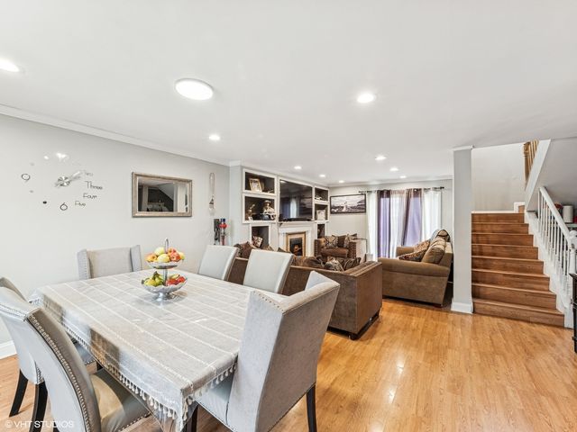 665 Cindy Lane, Wheeling, IL 60090