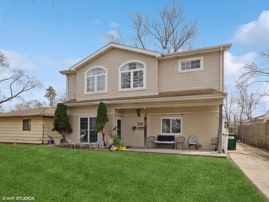 665 Cindy Lane, Wheeling, IL 60090