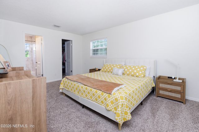 8803 YORKSHIRE Court, Jacksonville, FL 32257