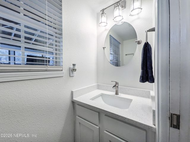 8803 YORKSHIRE Court, Jacksonville, FL 32257