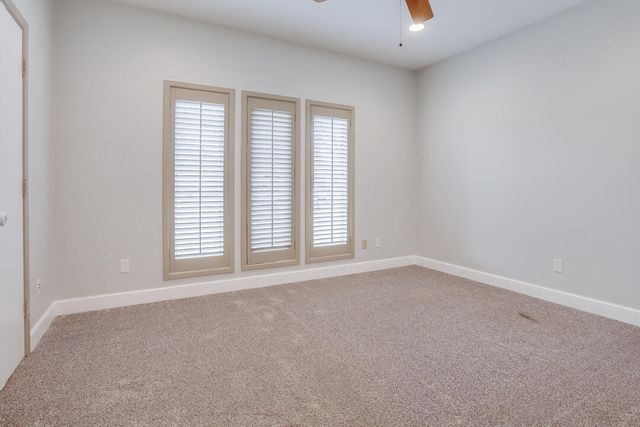 9303 Salisbury Avenue, Lubbock, TX 79424