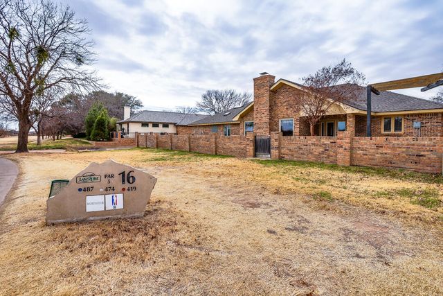 9303 Salisbury Avenue, Lubbock, TX 79424