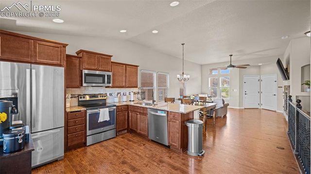 8087 Mockorange Heights, Colorado Springs, CO 80908