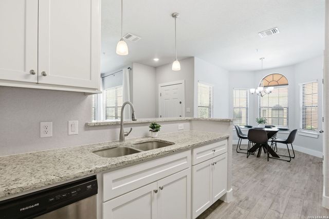 6160 Eckhert Rd Apt 1403, San Antonio, TX 78240