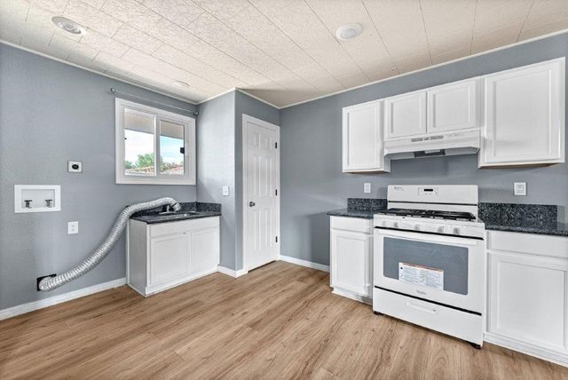 1902 16th Street, Rogers, AR 72758