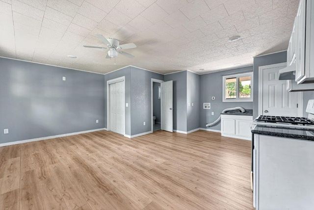 1902 16th Street, Rogers, AR 72758