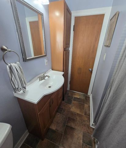 1762 Widdicomb Avenue NW, Grand Rapids, MI 49504