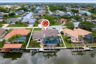 30 Clermont Court, Palm Coast, FL 32137