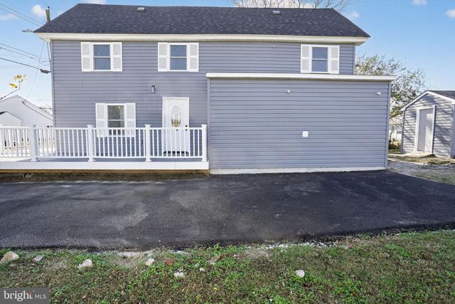 5904 HARVEY ST, East New Market, MD 21631