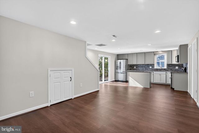 5904 HARVEY ST, East New Market, MD 21631