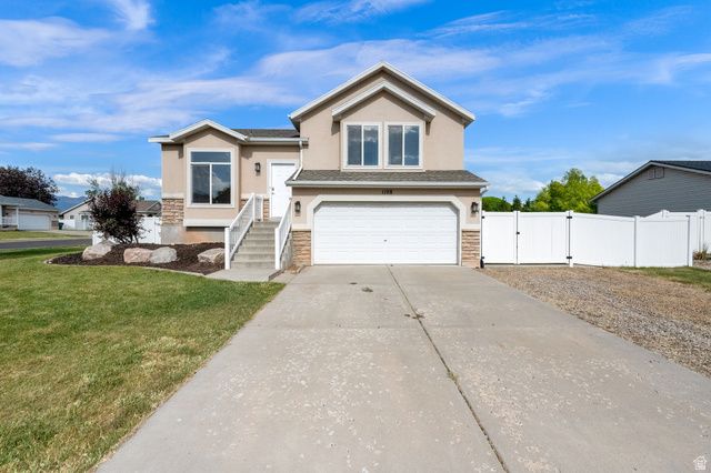 1108 N 3450 W, Layton, UT 84041
