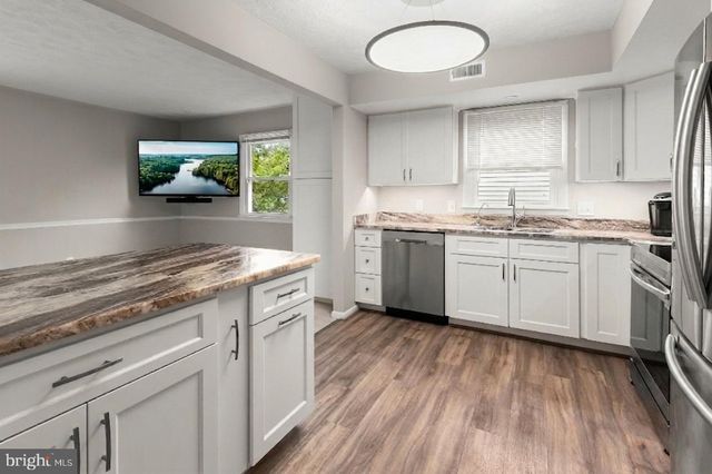 315 HIGHLAND DR, Edgewater, MD 21037
