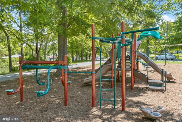 315 HIGHLAND DR, Edgewater, MD 21037