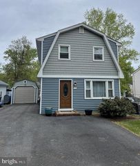 315 HIGHLAND DR, Edgewater, MD 21037
