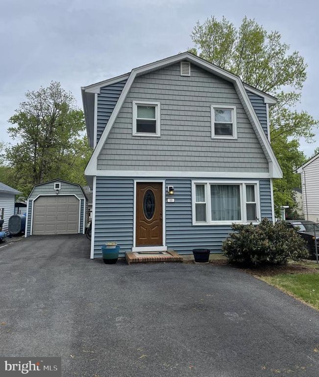 315 HIGHLAND DR, Edgewater, MD 21037
