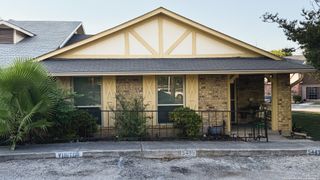 5449 Callaghan Rd, San Antonio, TX 78228
