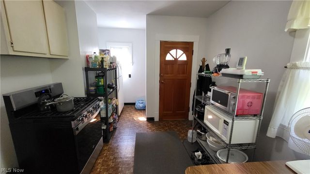 3116 Saratoga Avenue, Cleveland, OH 44109