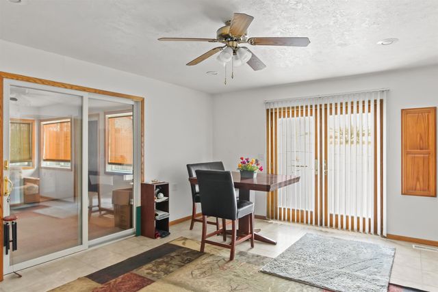 620 13th St NE, Minot, ND 58703